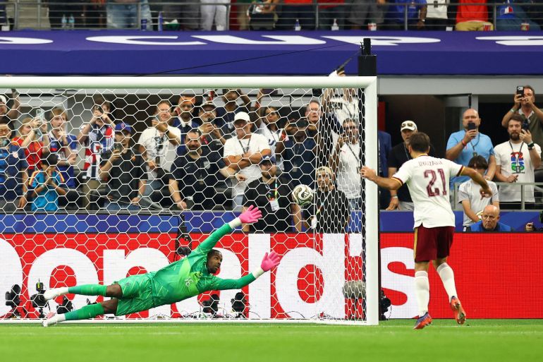 Soccer Football - FIFA World Cup 2026 - Semi Final - France v Spain - Dallas Stadium, Arlington, Texas, U.S. - July 14, 2026 Spain's Mikel Oyarzabal scores their first goal from the penalty spot REUTERS/Hannah Mckay TPX IMAGES OF THE DAY